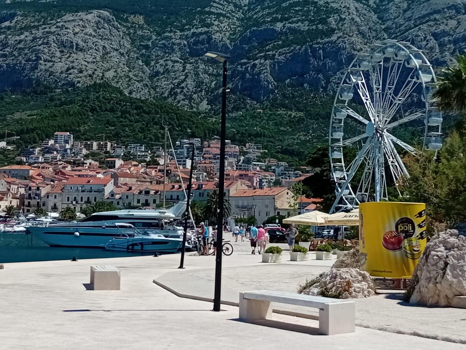 Jarak Near Makarska